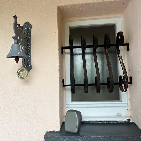 게스트하우스 Au Calme Dans Le Marais Avec Piscine *